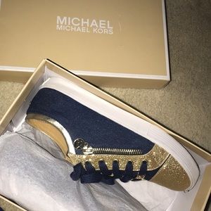 Micheal Kors kids shoe
